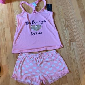 Cute pajama set ! New !